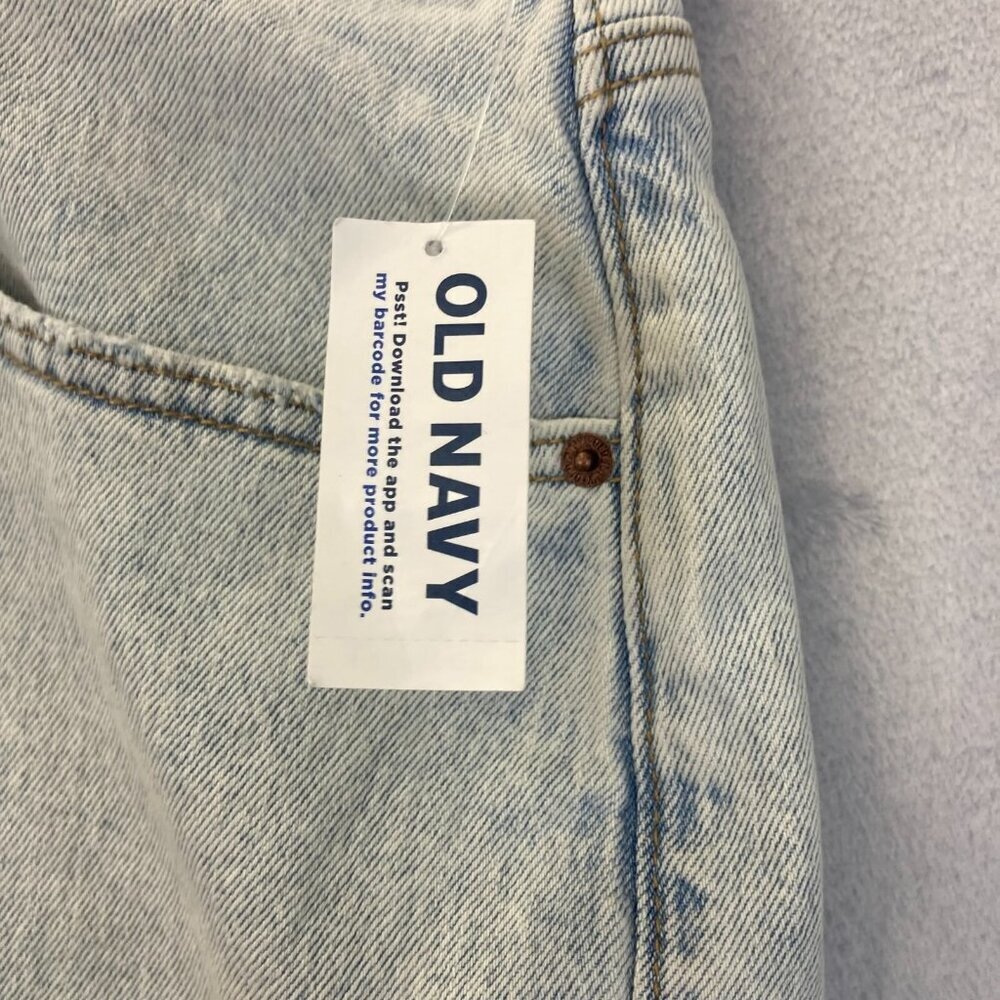 NWT Old Navy Denim Shorts Plus 30 Jeans Curvy OG High Rise Distressed Light Wash - Picture 5 of 16